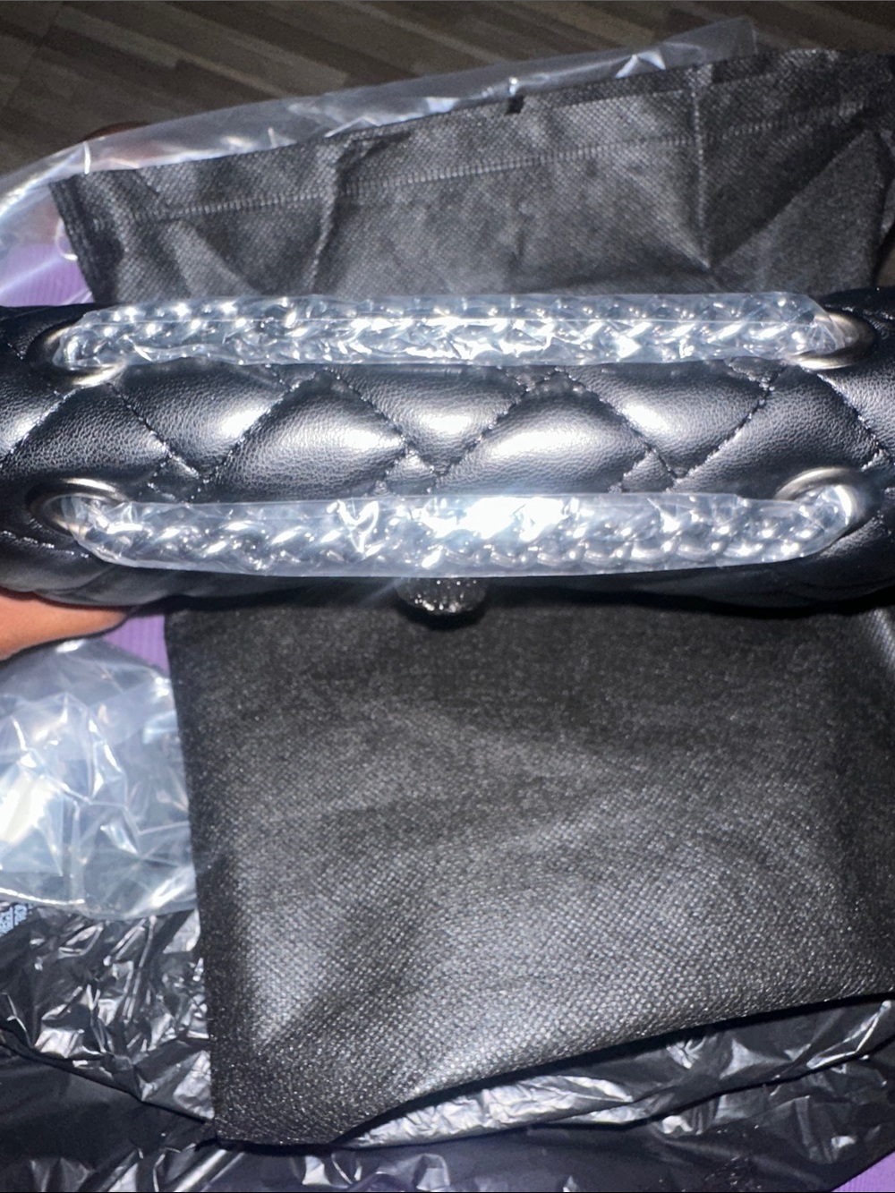 Kurt Geiger Black Quilted Mini Chain Handle Shoulder Bag - Picture 2 of 3